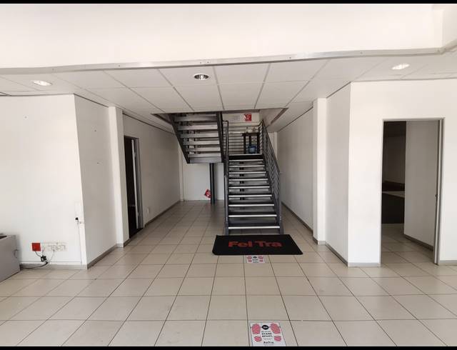5,862M² WAREHOUSE FOR SALE IN POMONA